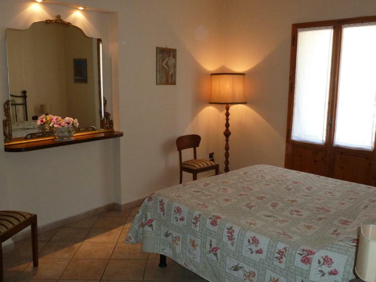 La Casina Appartamento Nel Cuore Di グレーヴェ・イン・キアンティ エクステリア 写真